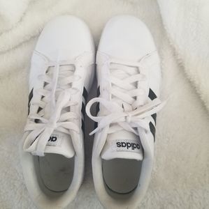 Adidas sneaks